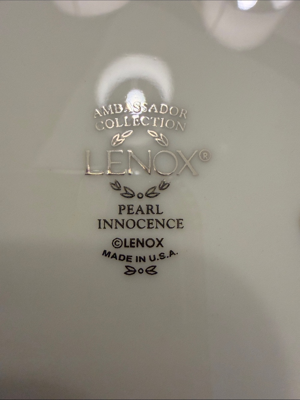 Lenox Pearl Innocence with Platinum Rim 13” Oval Platter - Picture 5 of 5